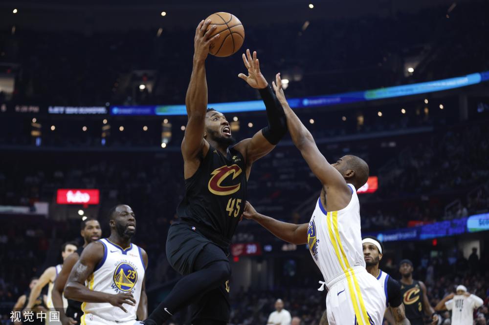 的赛场上 的赛场上