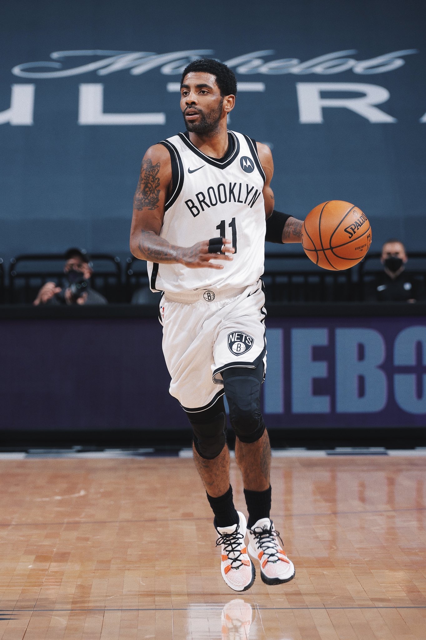 金撤退带来 金撤退带来