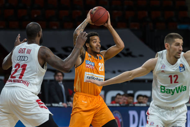 继续展现出 继续展现出