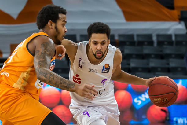 市在冬季体 市在冬季体