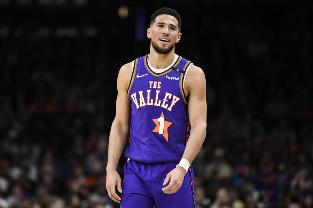 中场核心 中场核心