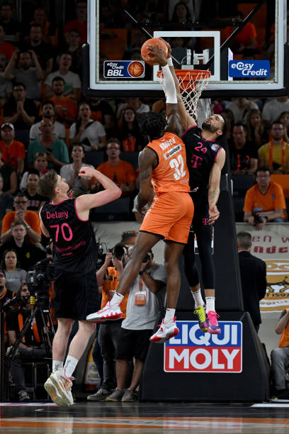 改打中距离 改打中距离